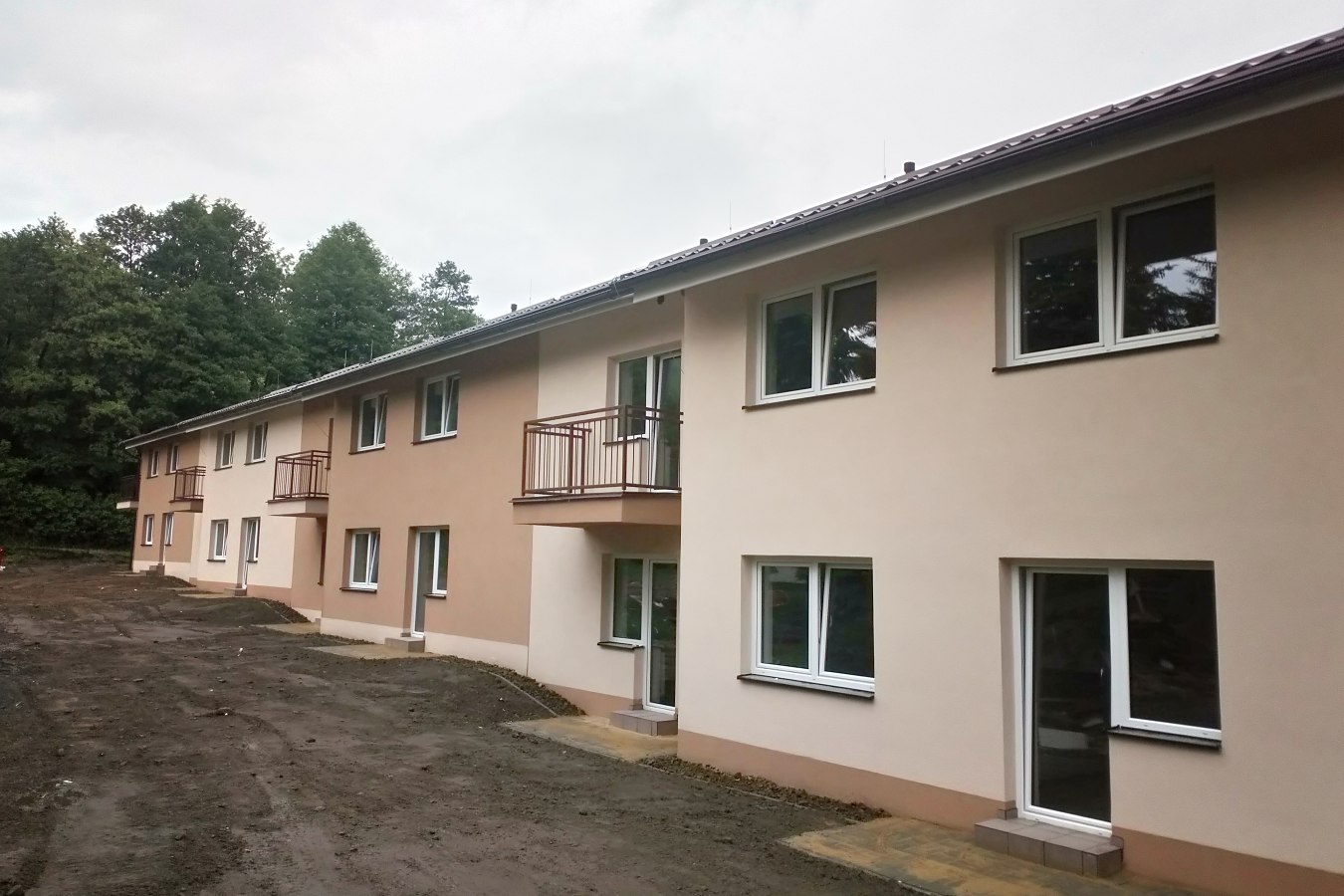 Kompletná výstavba radových rodinných obytných domov, Čaklov